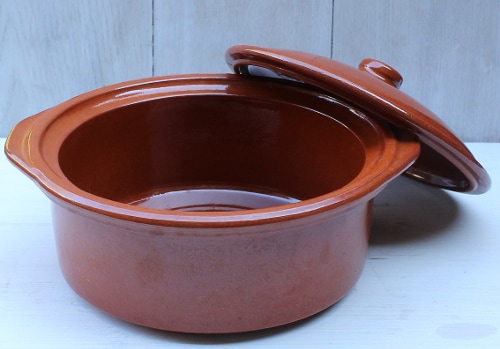clay cooking pot, kitchen essential | antonella's kitchen ...